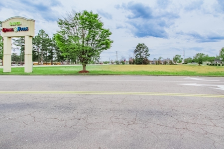 **PRE AUCTION OFFER ACCEPTED - Under Contract - Lot 2 ** - image 7