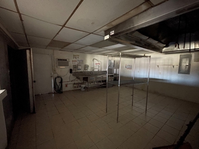 Commercial Restaurant Building On 1.5 Acres For Sale - image 10