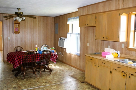 38.93 Acres Pastureland, 3 Bed/1 Bath Home for Sale SW MS - image 4