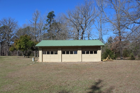 East Texas Land - Brick Home - Hunt & Fish - Almost 32 Acres - image 33