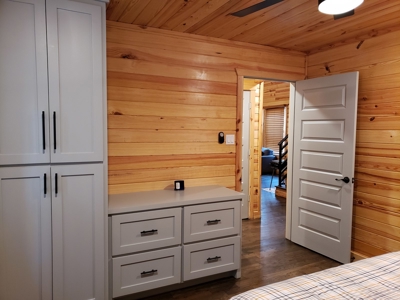 Income Producing Recreational Cabin – National Forest Area - image 31