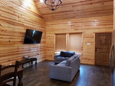 Income Producing Recreational Cabin – National Forest Area - image 21