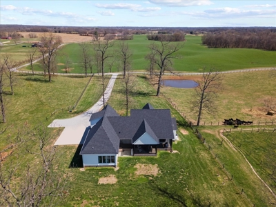 Luxury Country Home on 7 acre lot for sale near Oakland Ky. - image 7