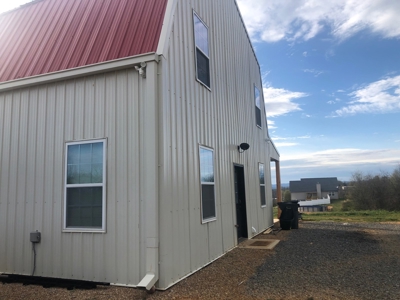 3 bed 2 bath Barndominium Style Home in East TN For Sale - image 23