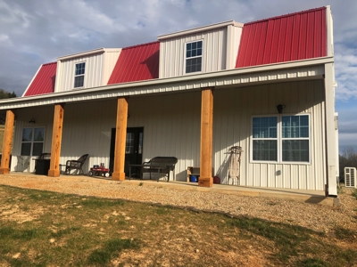 3 bed 2 bath Barndominium Style Home in East TN For Sale - image 14