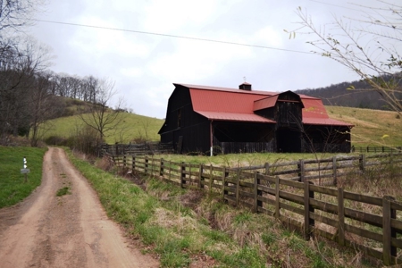 Farm Land For Sale In Marion VA - image 27