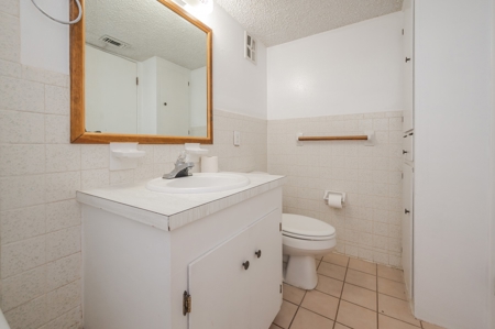 High visibility commercial / investment property for sale! - image 39