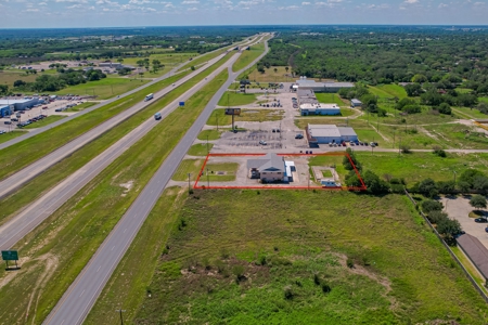 High visibility commercial / investment property for sale! - image 3