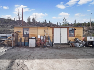 Unique business opportunity nestled above Lake Roosevelt, WA - image 22