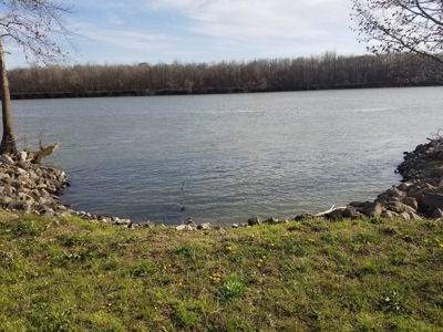 3 Tn Riverfront 150 Ft Plus 2 Lots For Sale Water Electric - image 1