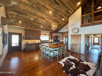 Ownership Share in Pittman-Hogue Island Hunting Club - image 6