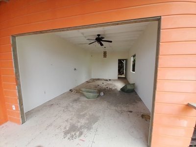 Seller says open to any offer, Oceanfront Panama! - image 5