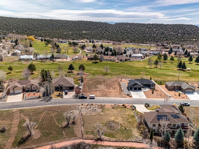 New Golf Course Home For Sale in Western Colorado - image 8