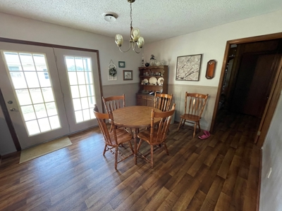 Countryside Home With Big Yard In Southeastern Oklahoma - image 10