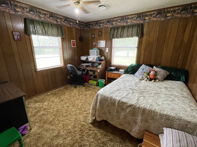 Countryside Home With Big Yard In Southeastern Oklahoma - image 17