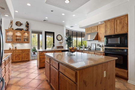 Fountain Hills Arizona Estate Auction - Home & Contents - image 26