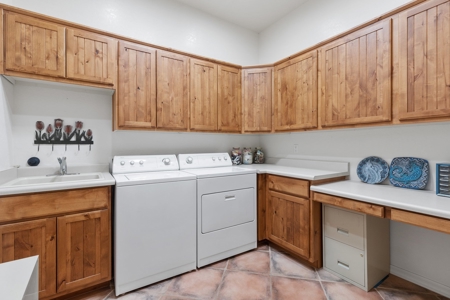 Fountain Hills Arizona Estate Auction - Home & Contents - image 38