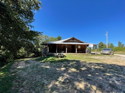 Investment Lodge Home For Sale in Newton County, Ar - image 4