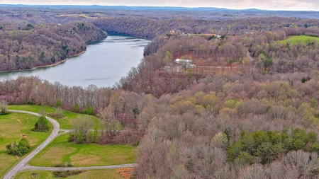 Property for sale near Dale Hollow Lake in Albany, KY - image 13
