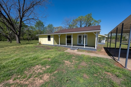 Country Home with Acreage Near Lindale Texas in Smith County - image 7
