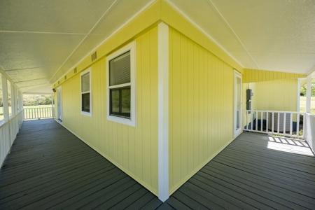 Country Home with Acreage Near Lindale Texas in Smith County - image 10
