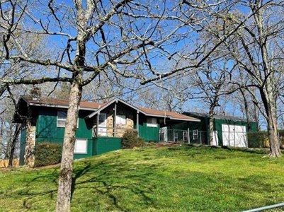 Newly renovated home in Cherokee Village, AR for Sale - image 2