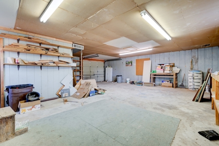 Large home and land near Mertzon, Texas - image 37