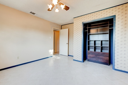 Large home and land near Mertzon, Texas - image 35