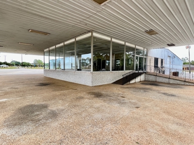 Commercial - Dealership for Sale South Alabama - Geneva AL - image 27