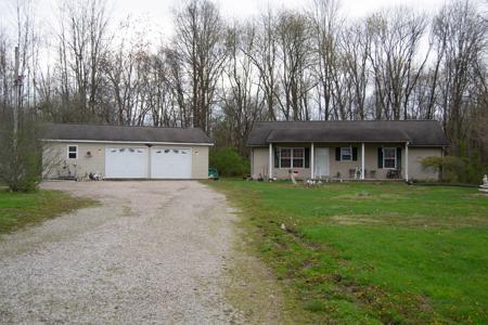 3 Bedroom Country Home Flat Rock, IL,  For Sale at Auction - image 1