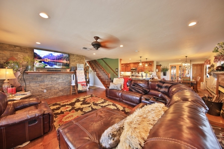 Mountain Home for Sale in Western Colorado - image 9