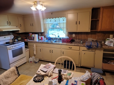 Sold! 2 Tn Homes 6 Acre Creek Pond Buildings Fruit Trees - image 29