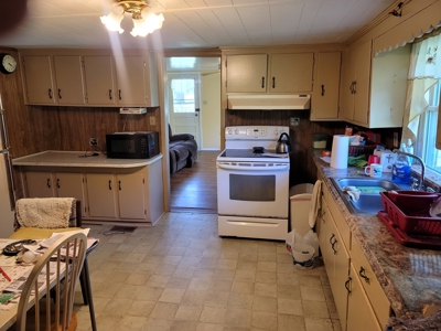 Sold! 2 Tn Homes 6 Acre Creek Pond Buildings Fruit Trees - image 28