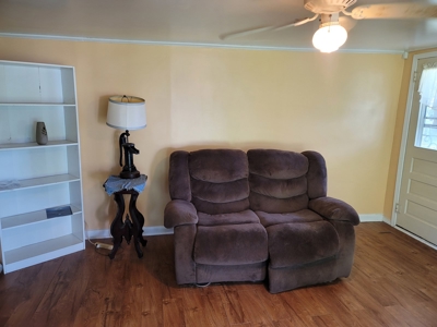 Sold! 2 Tn Homes 6 Acre Creek Pond Buildings Fruit Trees - image 33