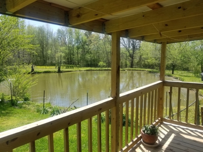 Sold! 2 Tn Homes 6 Acre Creek Pond Buildings Fruit Trees - image 7
