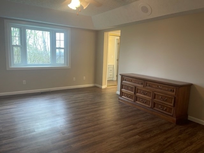 Brick Ranch home on crawl space for sale - image 23