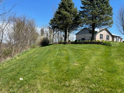 Brick Ranch home on crawl space for sale - image 2