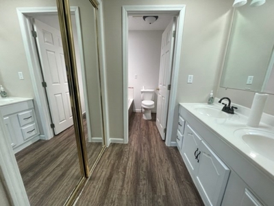 Brick Ranch home on crawl space for sale - image 10
