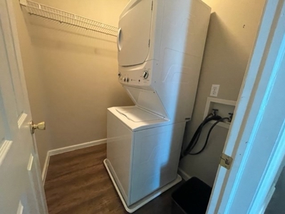 Brick Ranch home on crawl space for sale - image 13