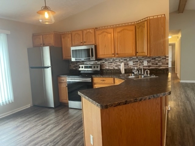 Brick Ranch home on crawl space for sale - image 19