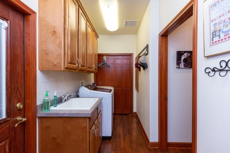 3/3 Brick Home on 98 Acres in Live Oak, FL For Sale - image 43