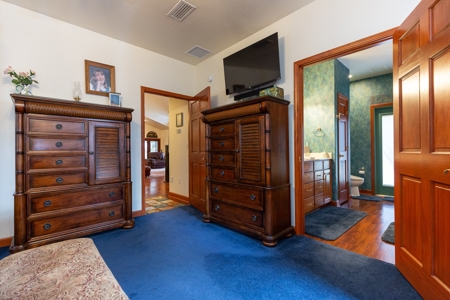 3/3 Brick Home on 98 Acres in Live Oak, FL For Sale - image 38