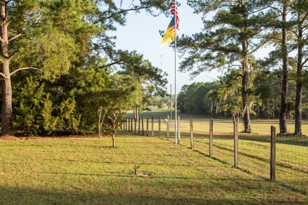 3/3 Brick Home on 98 Acres in Live Oak, FL For Sale - image 24