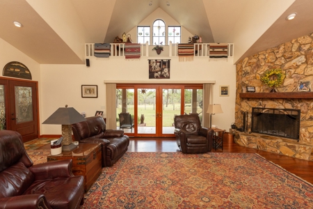 3/3 Brick Home on 98 Acres in Live Oak, FL For Sale - image 32