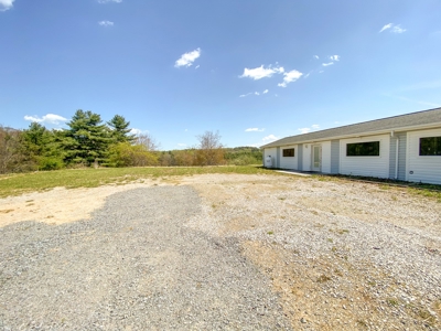 Multi – Purpose Building with Land for Sale in Check VA - image 7
