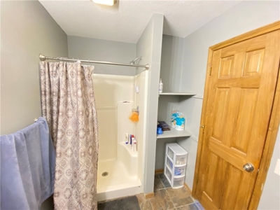 Country Home on Acreage For Sale. Hunting, Fishing, Pasture - image 17