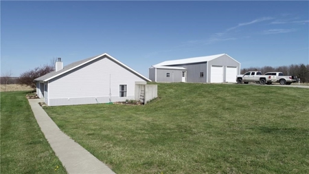 Country Home on Acreage For Sale. Hunting, Fishing, Pasture - image 3