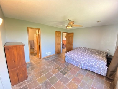 Country Home on Acreage For Sale. Hunting, Fishing, Pasture - image 15
