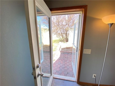 Country Home on Acreage For Sale. Hunting, Fishing, Pasture - image 19