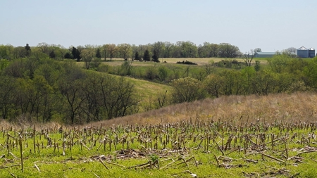 Trophy Class Hunting Property in Southern Iowa - image 26